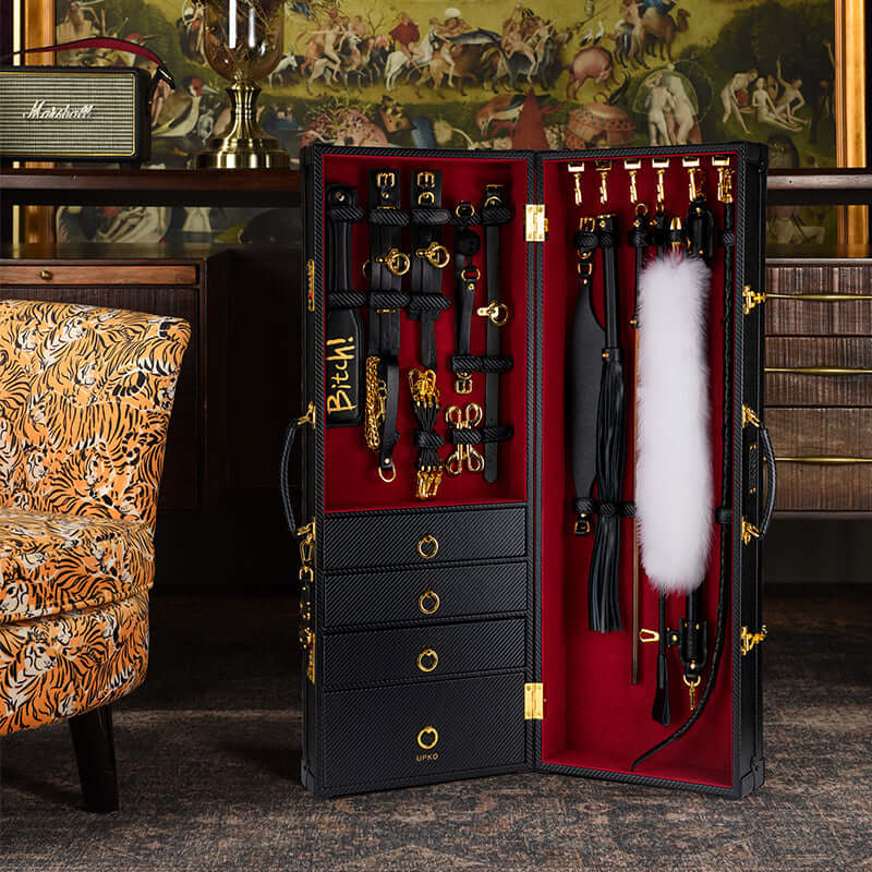 Luxury 15-Piece Sade Trunk Kit – Your Ultimate Pleasure & Elegance Set 🔥🎩